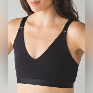 Lululemon Soulful Bra size 4 Black
